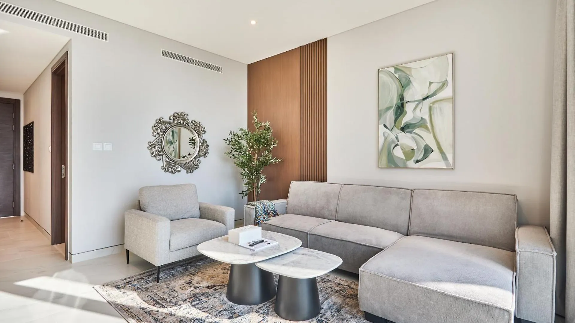 Stay By Latinem Luxury 1Br Holiday Home Cvg 1410 Near Burj Khalifa Dubai