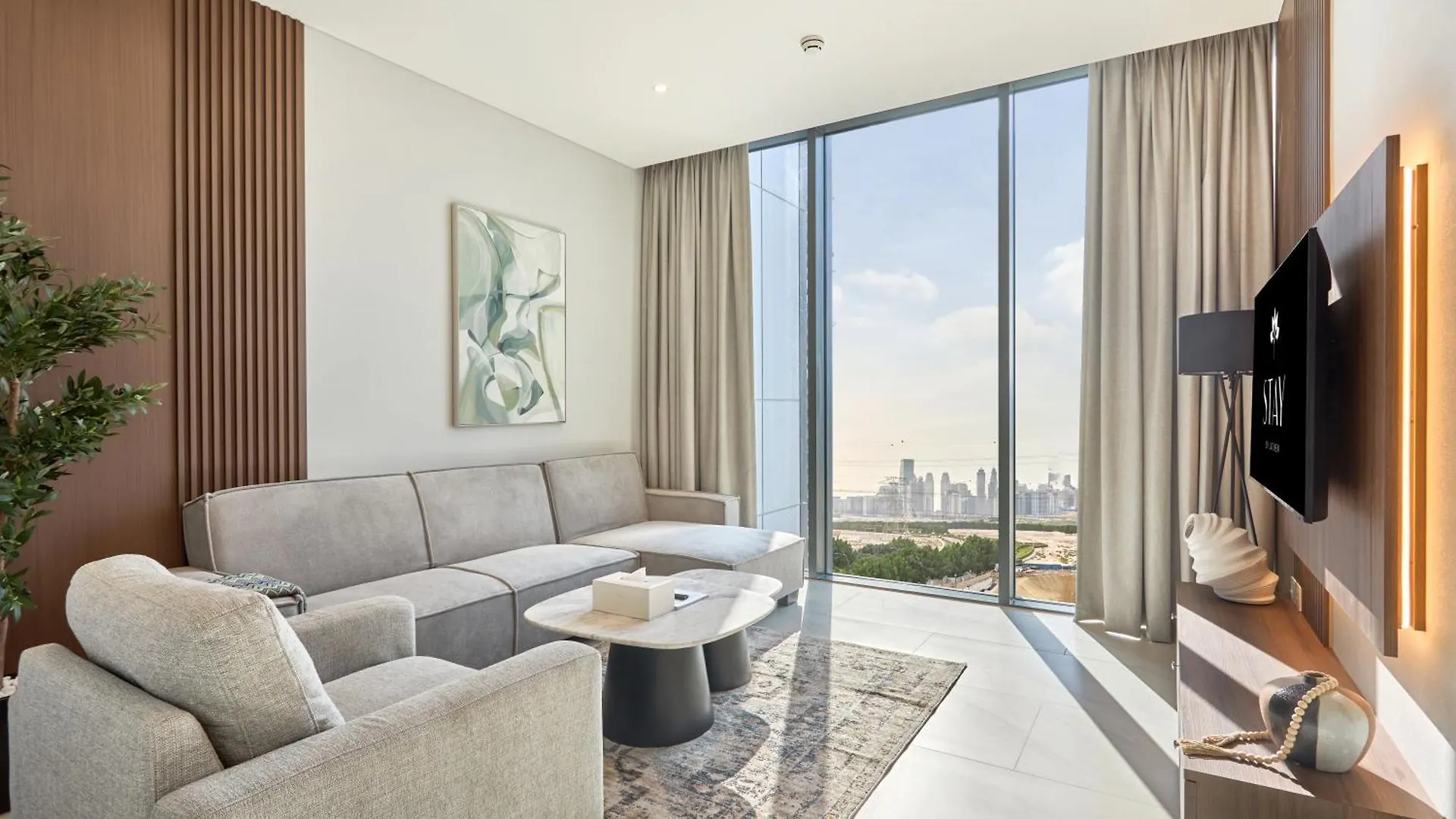 Stay By Latinem Luxury 1Br Holiday Home Cvg 1410 Near Burj Khalifa Dubai 0*,  United Arab Emirates